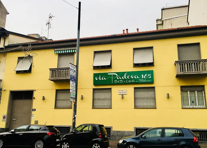 Via Padova 165Albergo